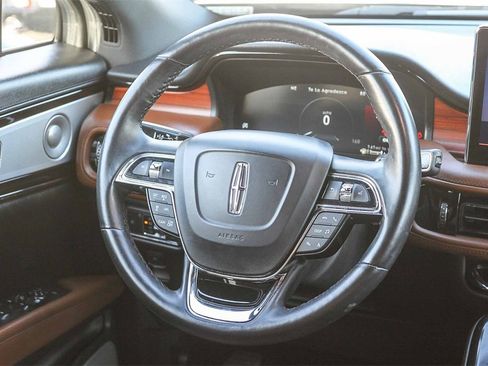 Used 2022 Lincoln Nautilus Reserve w/ Equipment Group 202A image 19