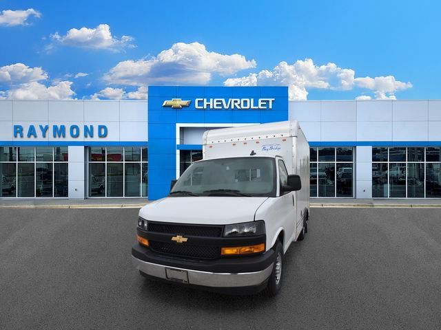 New 2026 Chevrolet Express 3500 w/ Power Convenience Package RWD image 8