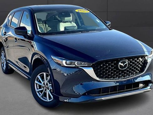Used 2025 MAZDA CX-5 AWD 2.5 S w/ Preferred Package image 11