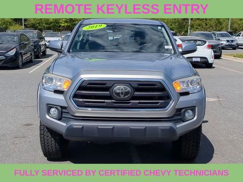 Used 2019 Toyota Tacoma SR5 image 13