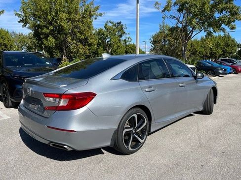 Used 2019 Honda Accord Sport image 4