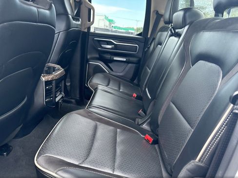Used 2020 RAM 1500 Laramie AWD/4WD image 13