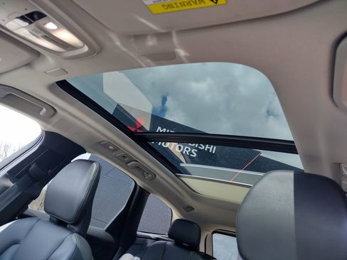 Used 2023 Volvo XC60 B5 Core image 11