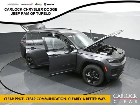 New 2025 Jeep Grand Cherokee Altitude image 81