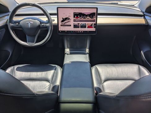 Used 2022 Tesla Model 3 Long Range AWD/4WD image 27