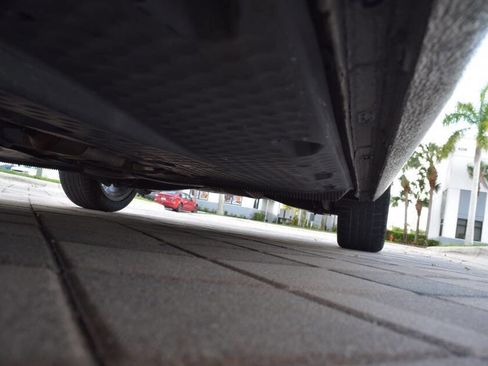 Used 2013 Volkswagen Golf TDI image 98