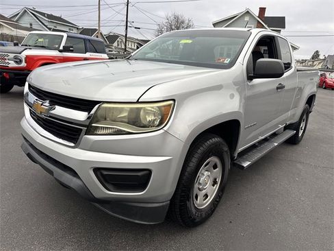 Used 2018 Chevrolet Colorado W/T image 12