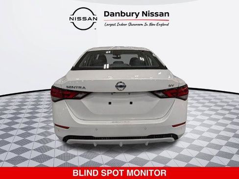 Certified 2022 Nissan Sentra SV w/ Electronics Package FWD image 6