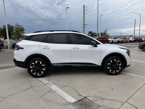 Used 2024 Kia Sportage X-Line AWD/4WD image 3