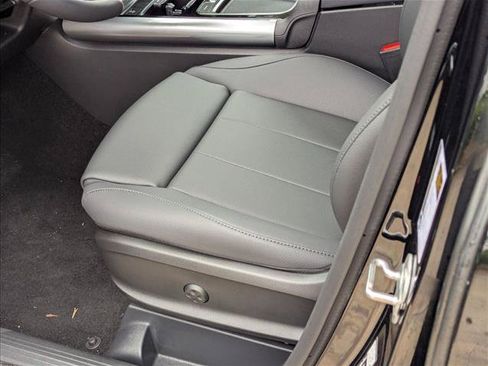 Used 2026 Mercedes-Benz GLA 250 image 4