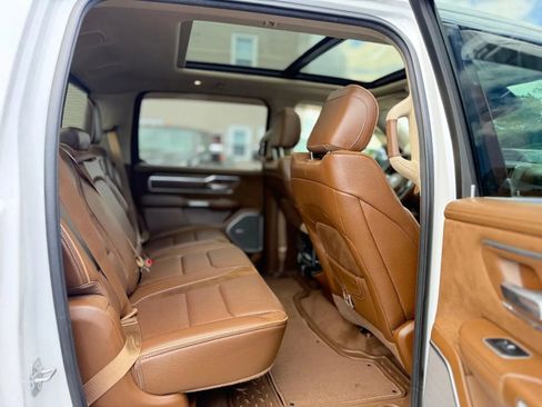 Used 2021 RAM 1500 Limited AWD/4WD image 16