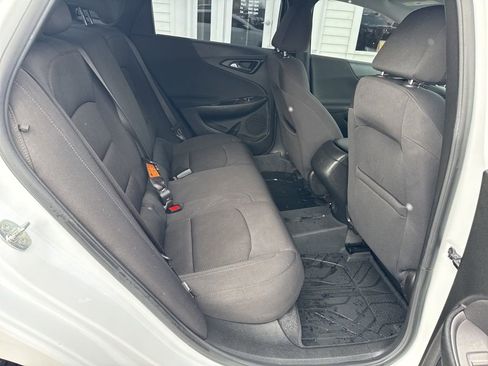 Certified 2021 Chevrolet Malibu RS image 34