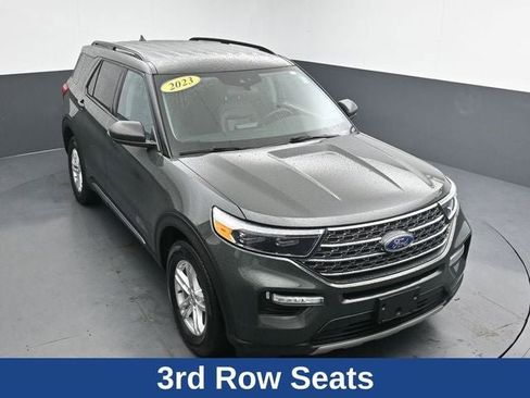 Used 2023 Ford Explorer XLT w/ Equipment Group 202A image 14