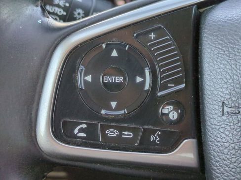 Used 2018 Honda CR-V Touring image 26