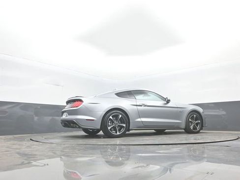 Used 2023 Ford Mustang GT RWD image 25