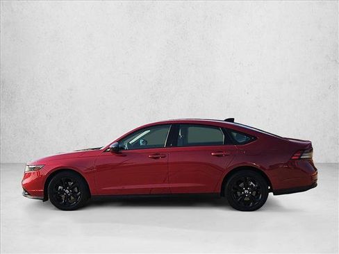 Used 2025 Honda Accord SE image 8