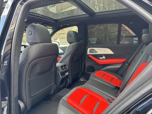 New 2025 Mercedes-Benz GLE 63 AMG S image 36