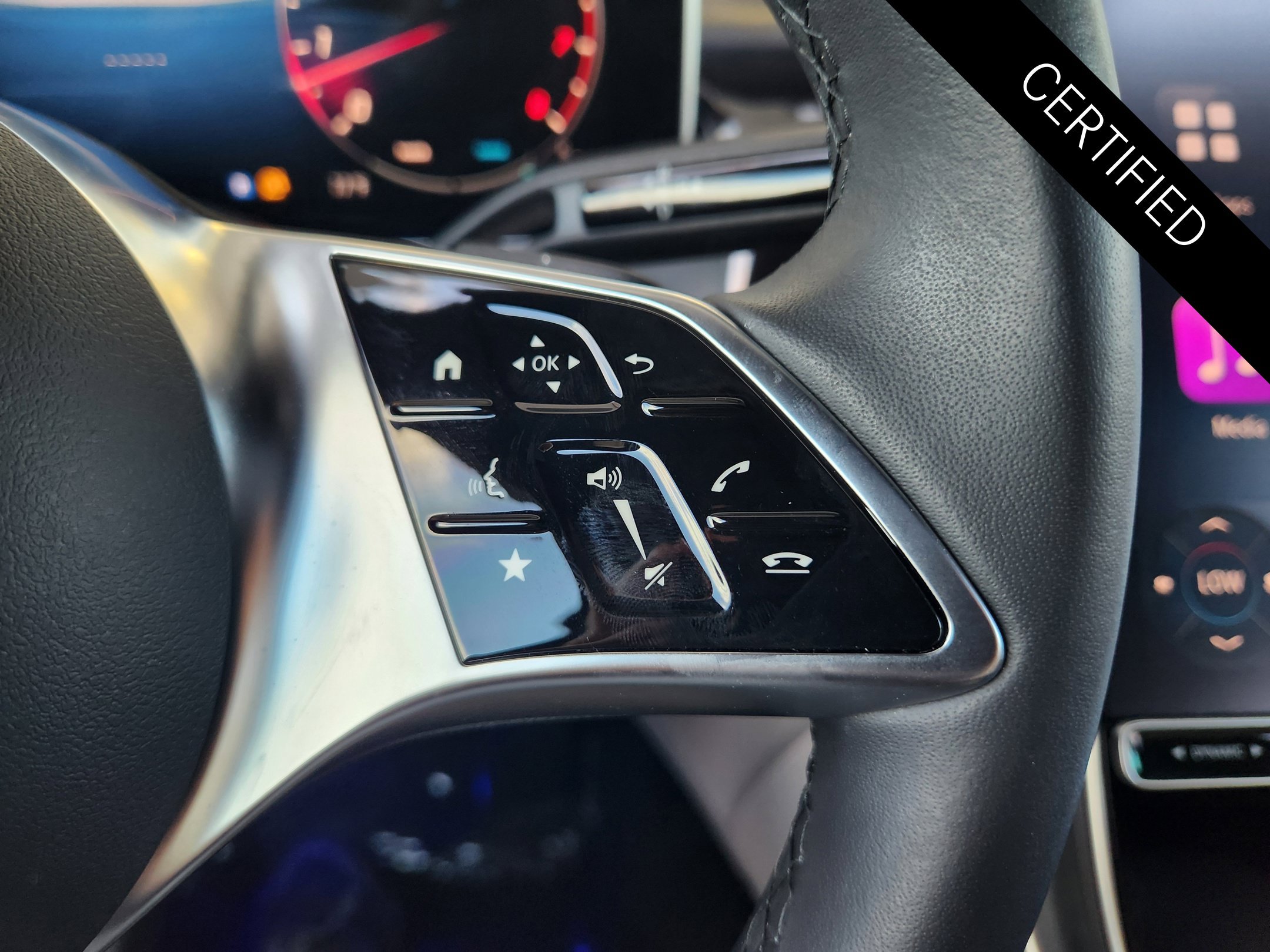 Certified 2026 Mercedes-Benz GLC 300 image 29