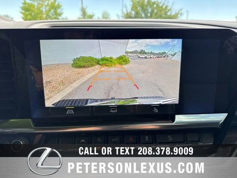 Used 2025 Chevrolet Silverado 1500 LT Trail Boss w/ Convenience Package II AWD/4WD image 18