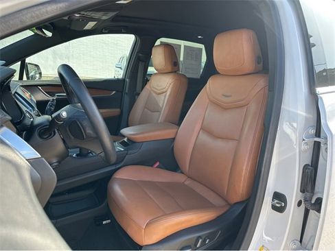 Certified 2023 Cadillac XT5 Premium Luxury w/ Technology Package image 6