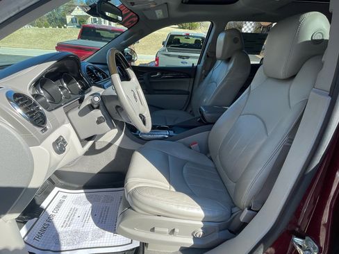 Used 2017 Buick Enclave Premium w/ Enclave Sport Touring Edition image 18
