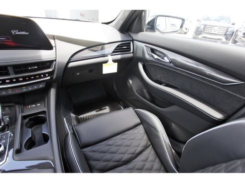 New 2026 Cadillac CT5 V w/ Technology Package RWD image 10
