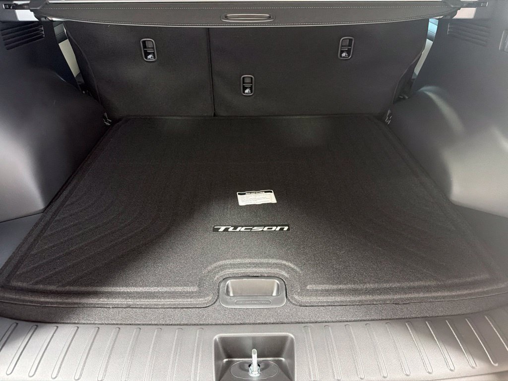 New 2026 Hyundai Tucson SEL FWD image 9
