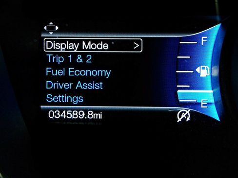 Used 2018 Ford Fusion SE w/ Fusion SE Technology Package FWD image 13