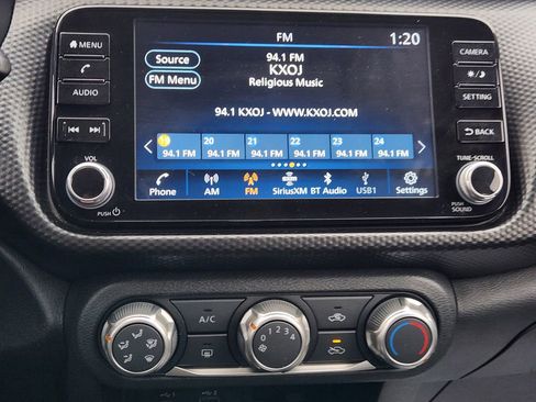 Used 2024 Nissan Kicks SV image 18