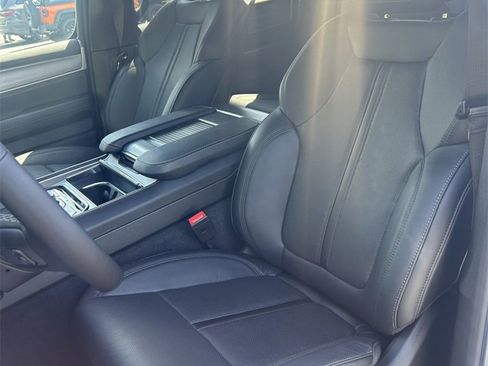 New 2025 Jeep Wagoneer Series II image 27