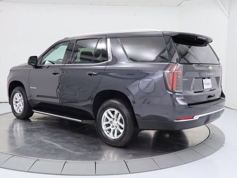 Used 2025 Chevrolet Tahoe LT image 3