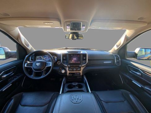 Used 2019 RAM 1500 Laramie AWD/4WD image 21