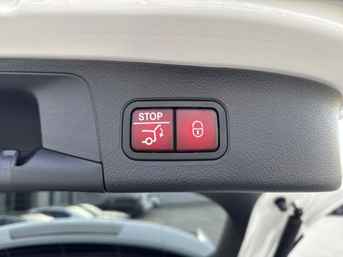 Certified 2023 Mercedes-Benz GLA 250 image 34