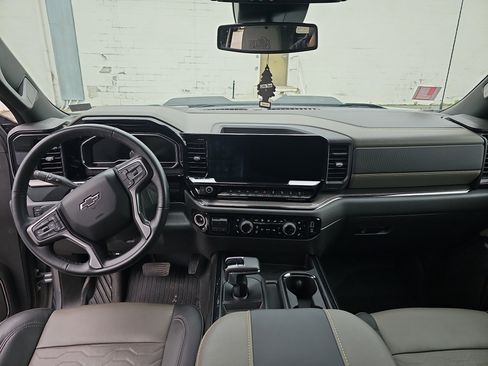 Used 2023 Chevrolet Silverado 1500 ZR2 w/ ZR2 Bison Edition AWD/4WD image 15