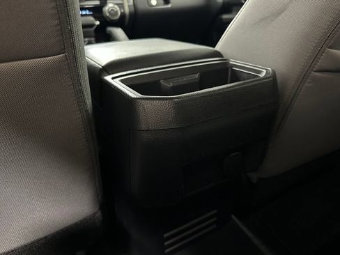 Used 2025 Toyota Tacoma TRD Off-Road AWD/4WD image 47