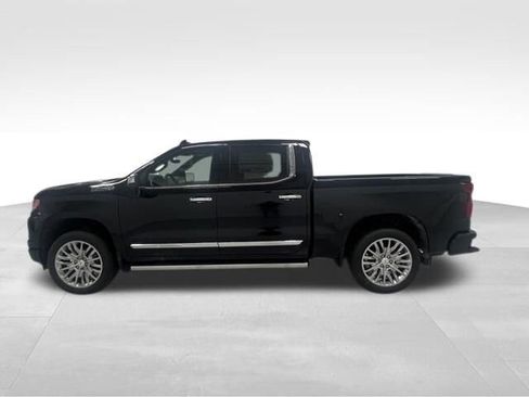New 2026 Chevrolet Silverado 1500 High Country AWD/4WD image 4