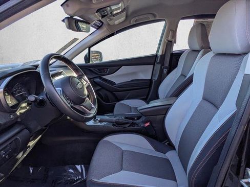 Used 2019 Subaru Crosstrek 2.0i Premium w/ Eyesight System image 11