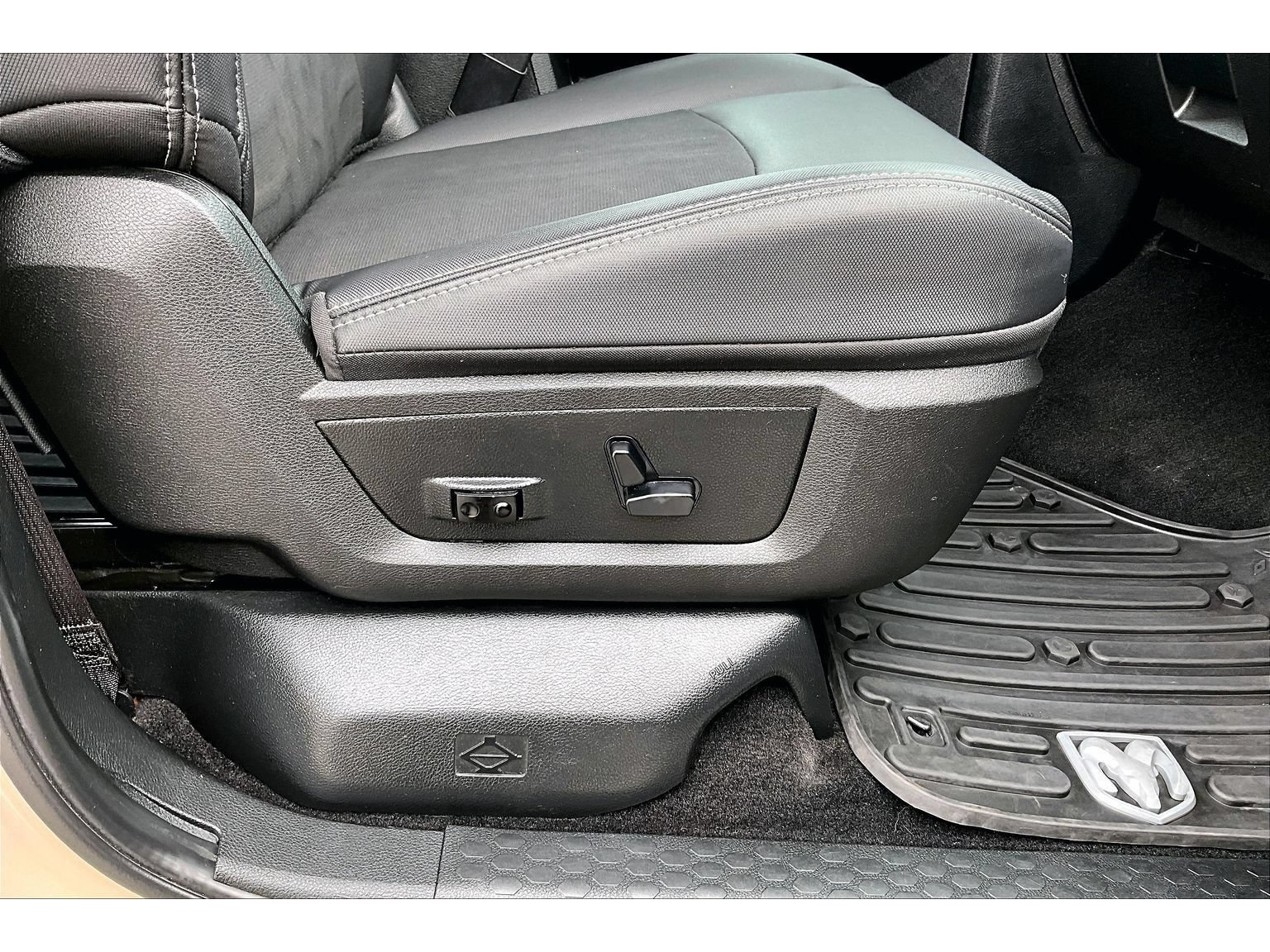Used 2017 RAM 1500 Rebel w/ Mojave Sand Rebel Package AWD/4WD image 51