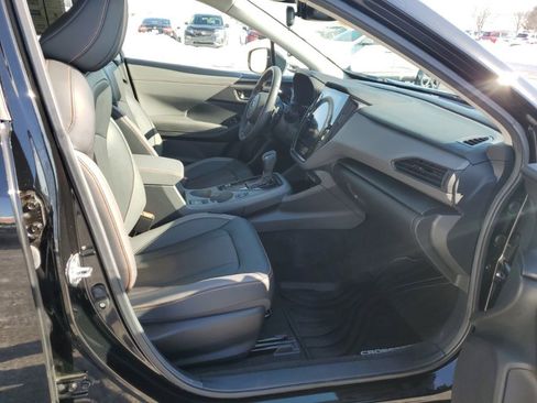 Used 2024 Subaru Crosstrek 2.5i Limited image 32