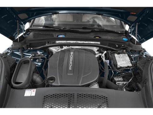 Used 2020 Porsche Macan AWD/4WD image 12