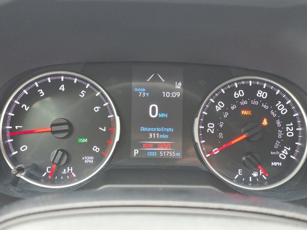 Certified 2021 Toyota RAV4 LE AWD/4WD image 26
