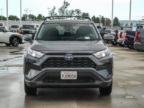 Used 2024 Toyota RAV4 LE AWD/4WD image 2