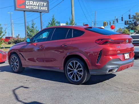 Used 2023 BMW X6 xDrive40i w/ M Sport Package image 3