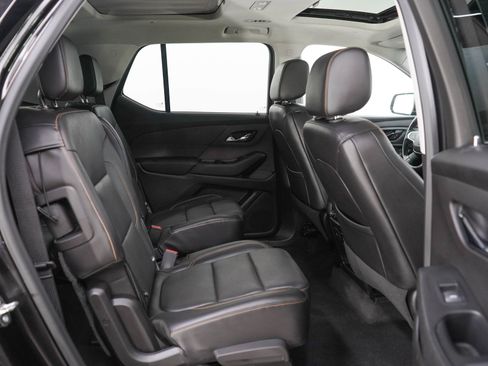Used 2018 Chevrolet Traverse Premier AWD/4WD image 12