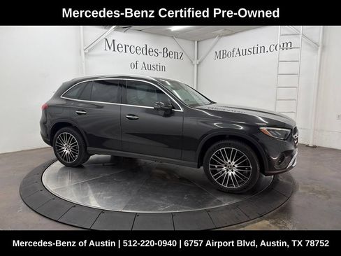 Used 2026 Mercedes-Benz GLC 300 image 1
