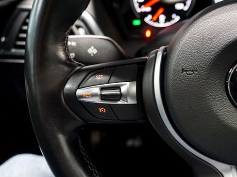 Used 2018 BMW M2 image 57