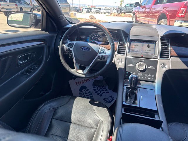 Used 2018 Ford Taurus Limited FWD image 16