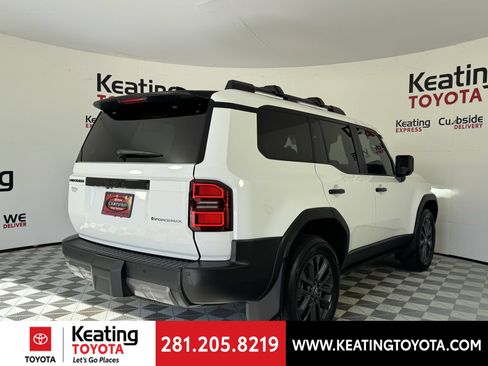 Used 2026 Toyota Land Cruiser w/ Premium Package AWD/4WD image 5