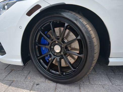 Used 2024 Volkswagen Golf R AWD/4WD image 34