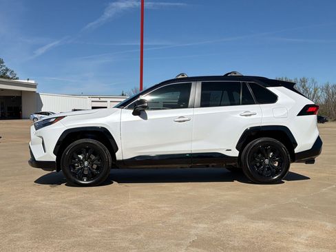 Used 2024 Toyota RAV4 XSE image 2